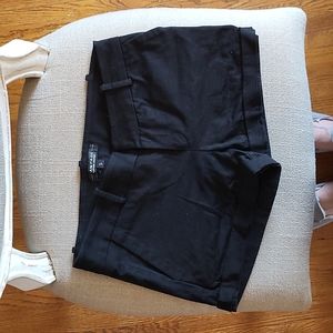 Rampage Black Shorts W/Rolled Up Hem Size 5